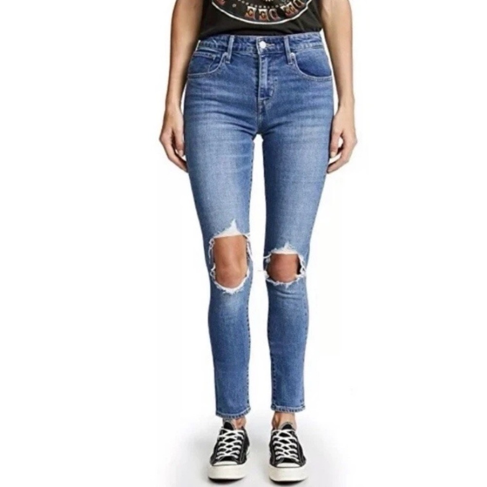 Levi's Medium Wash High Rise Skinny Distressed Busted Knee Jeans 27
